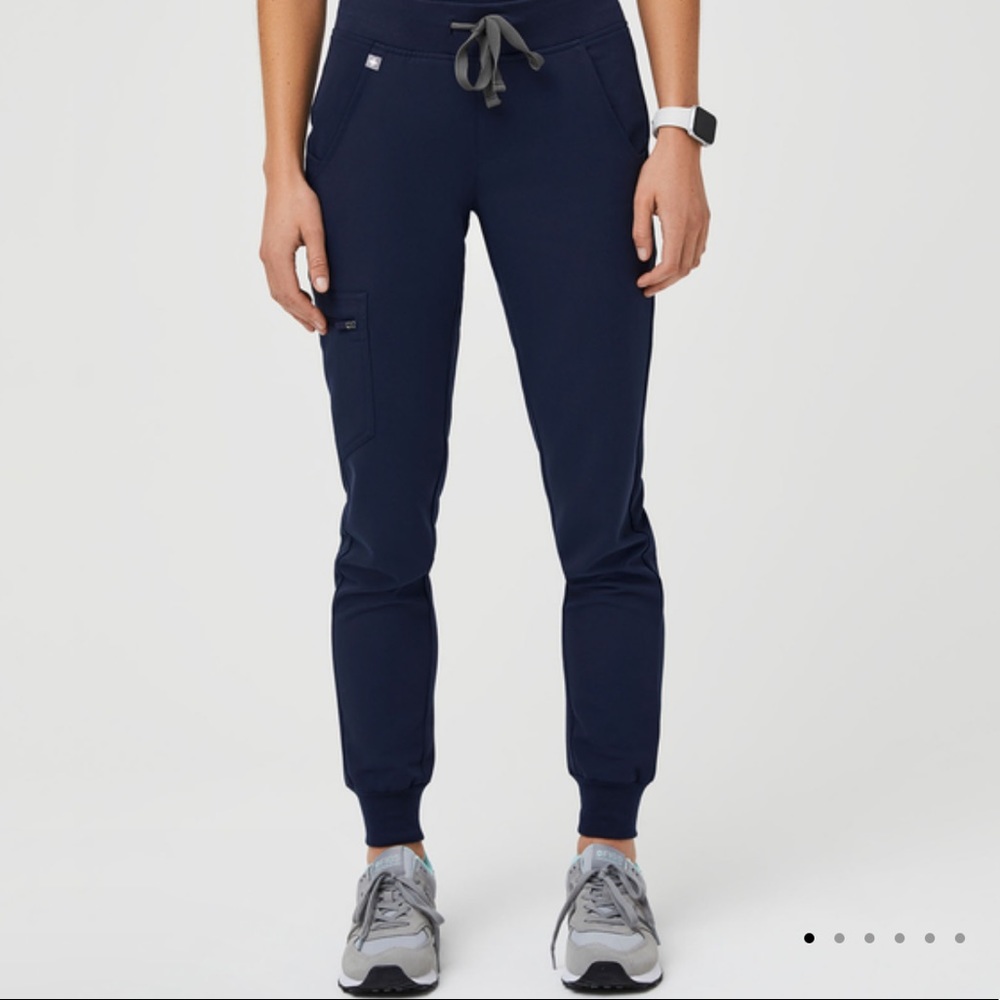 Navy Figs Zamora™ Jogger Scrub Pants